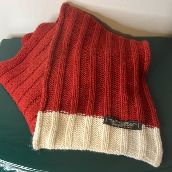 Coach Wool Angora Blend Rust Red and Ivory Scarf 58 x 7.5 - Picture 4 of 7